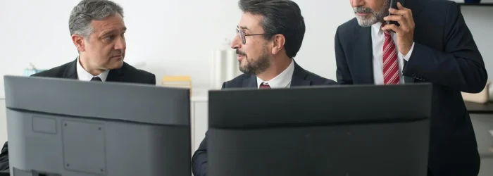 profissao-bancario_cargo_confianca.webp